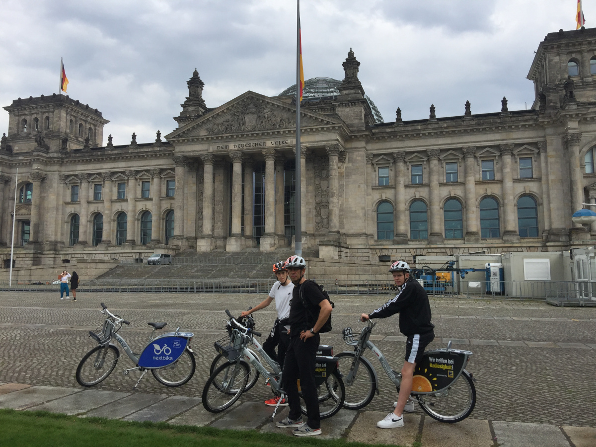 Berlin mit dem Fahrrad erkunden Röbüs Outdoor Blog